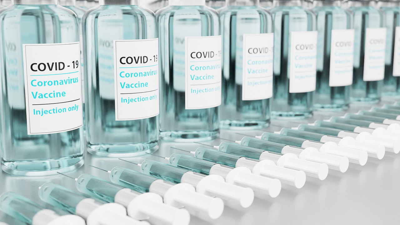 Agevolazione nelle prenotazioni on-line dei vaccini anti COVID-19